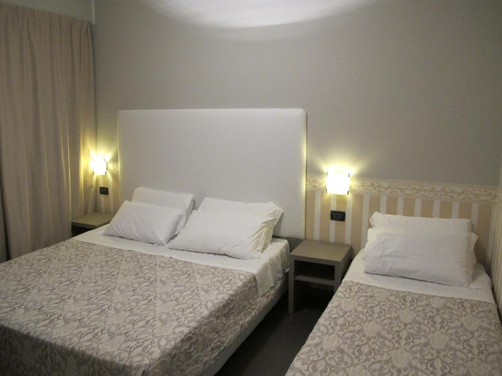 Hotel Laguna Residence Marghera Kamer foto